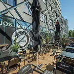Zaliakalnio Terasos Apartamentai Lägenhetshotell Kaunas
