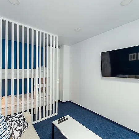 Zaliakalnio Terasos Apartamentai Hotel apartamentowy Kowno