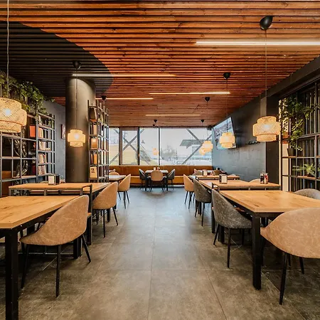 Hotel apartamentowy Zaliakalnio Terasos Apartamentai *